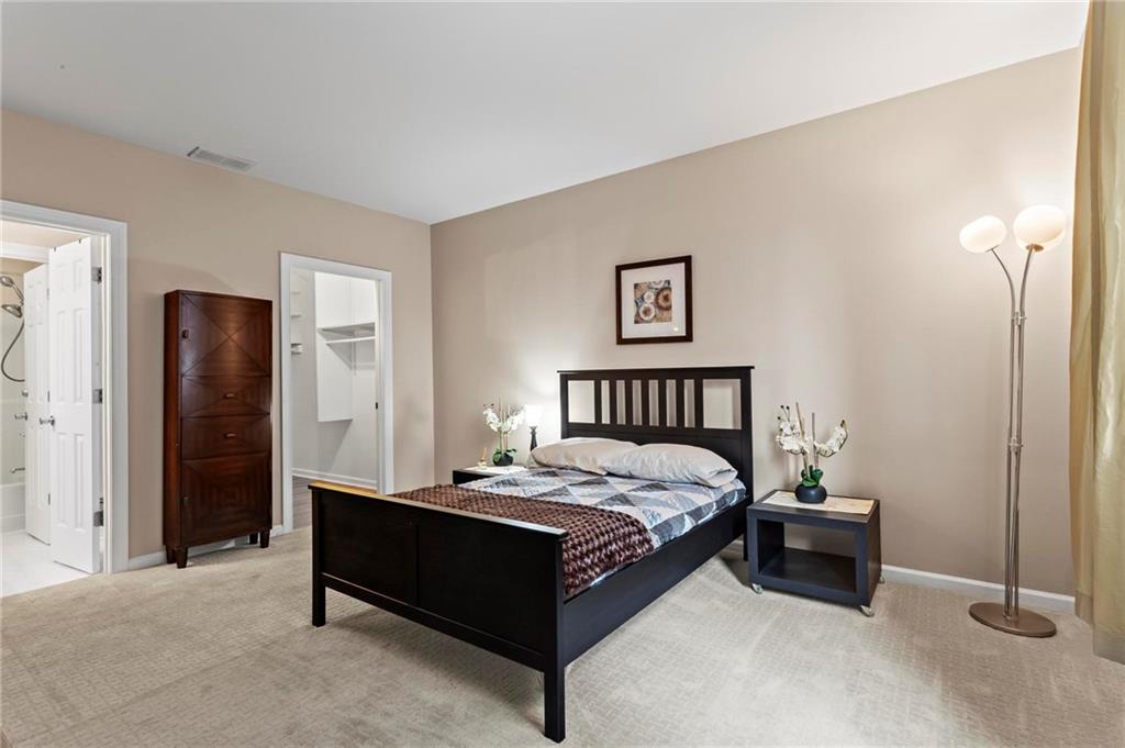 1421 Peachtree Street NE Unit 211