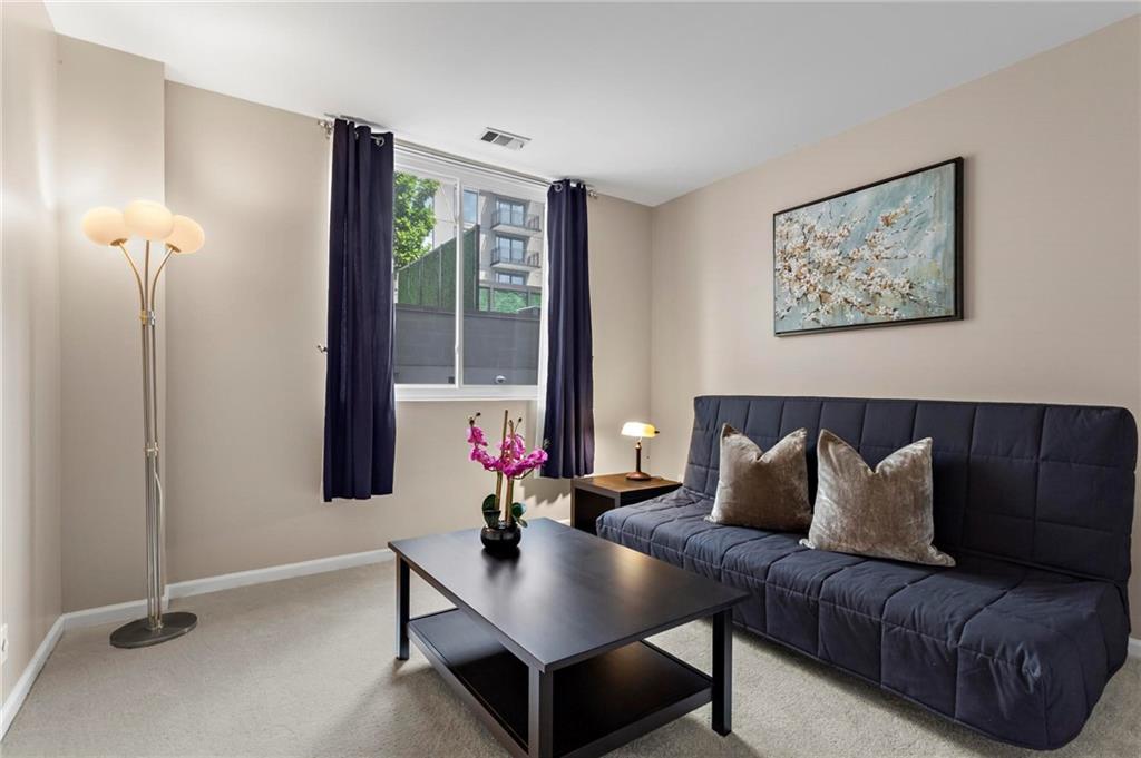 1421 Peachtree Street NE Unit 211