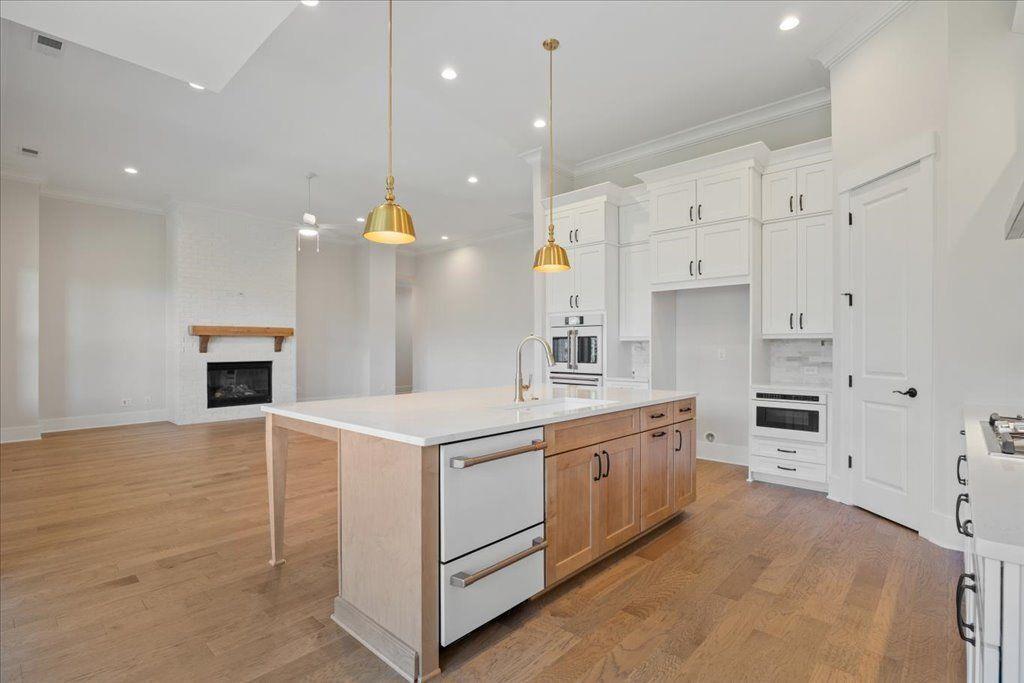 237 Laurel Vista Drive