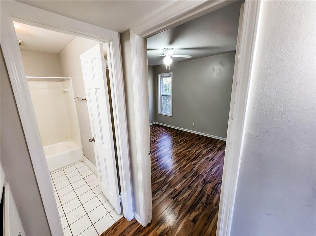 1461 Southland Vista Court NE