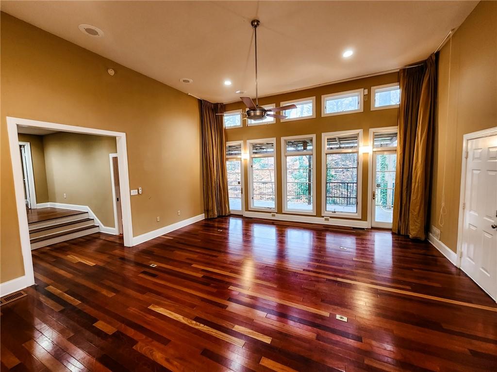 1461 Southland Vista Court NE