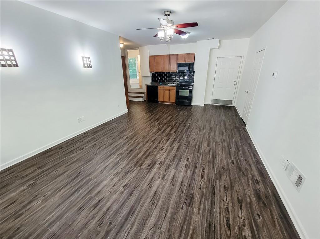 1461 Southland Vista Court NE