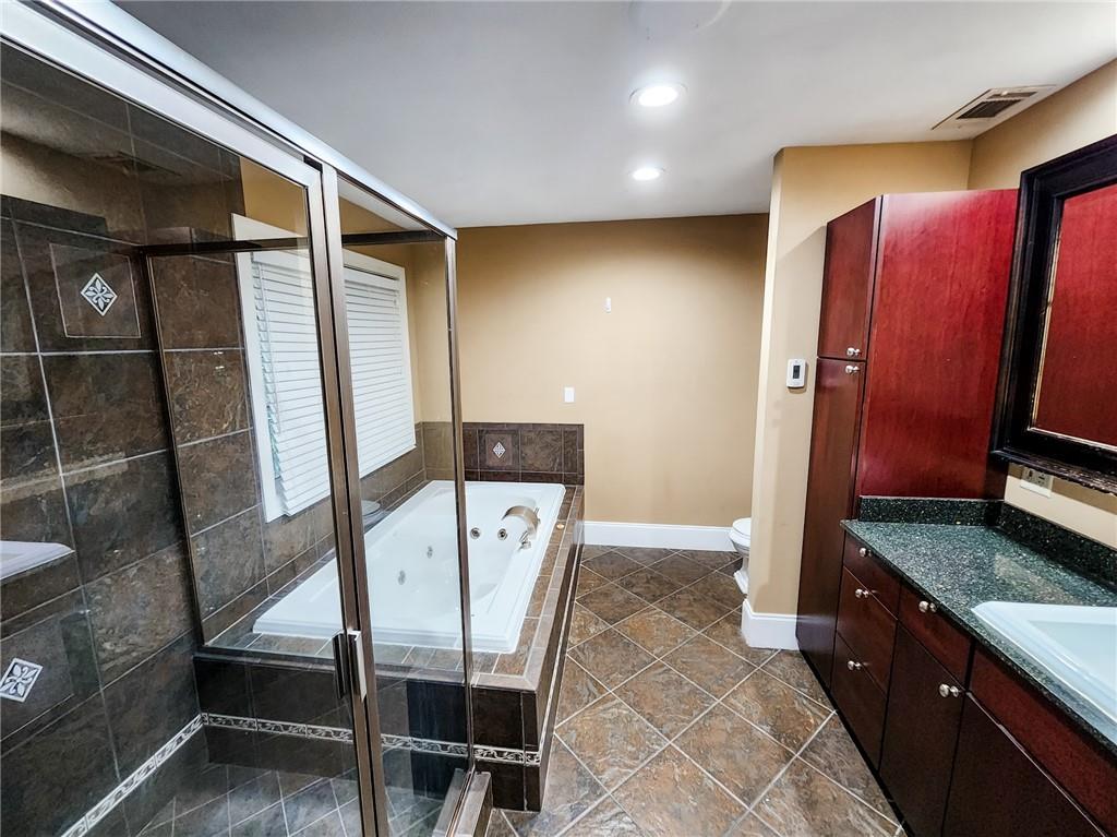 1461 Southland Vista Court NE