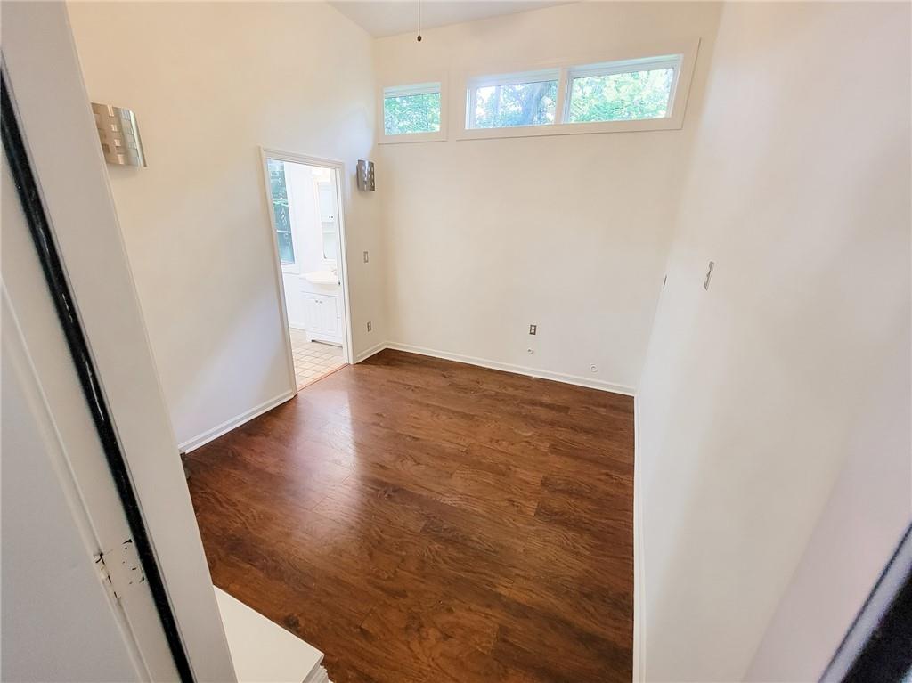1461 Southland Vista Court NE