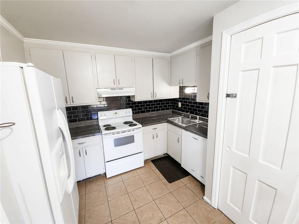 1461 Southland Vista Court NE