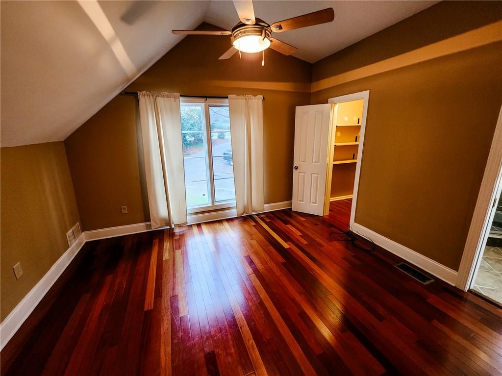 1461 Southland Vista Court NE