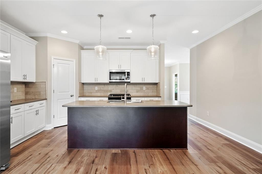 2284 Cottrell Lane