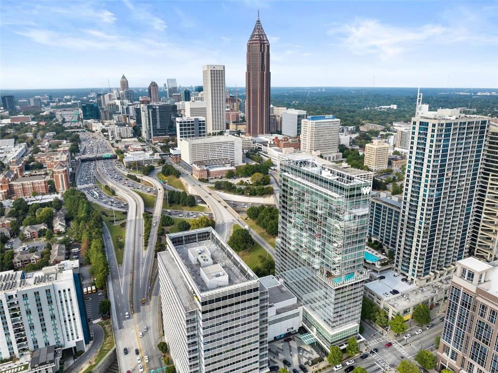 45 IVAN ALLEN JR Boulevard NW Unit 1702