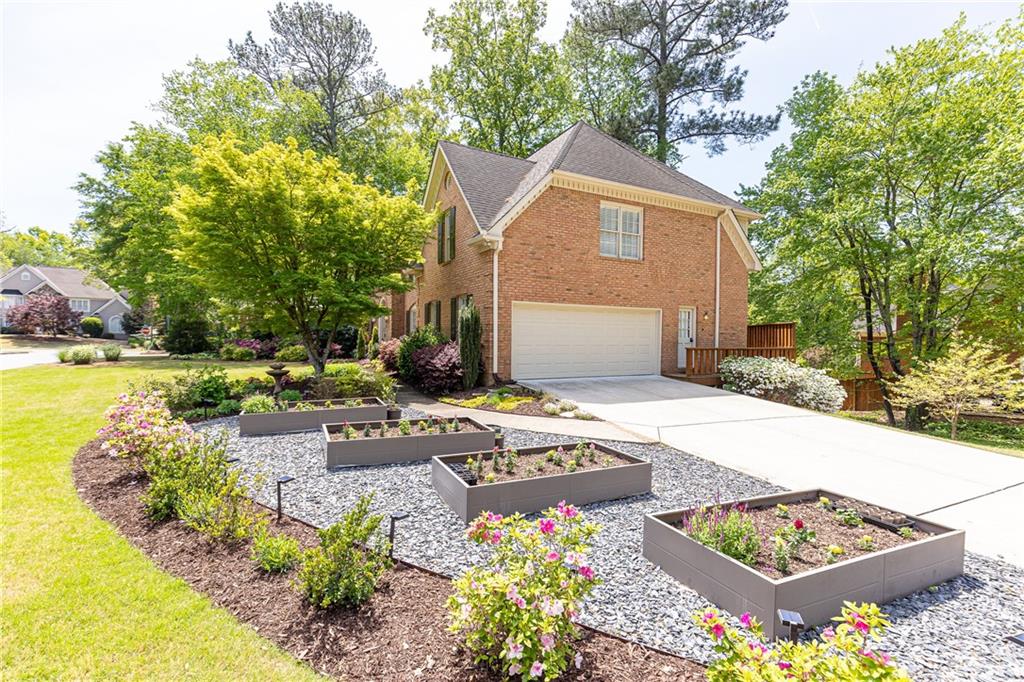 93 Ridgetree Lane