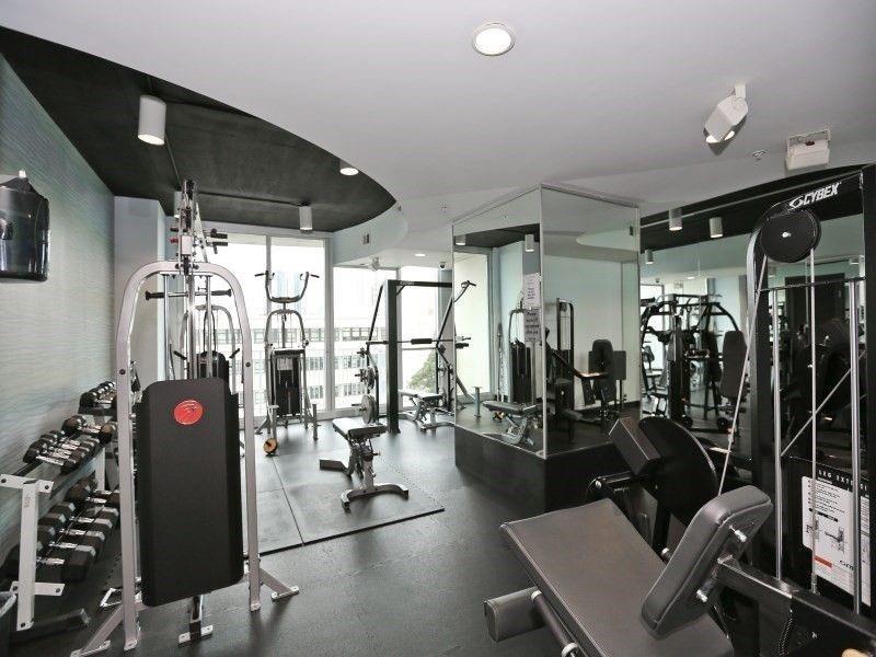 860 Peachtree Street NE Unit 1712