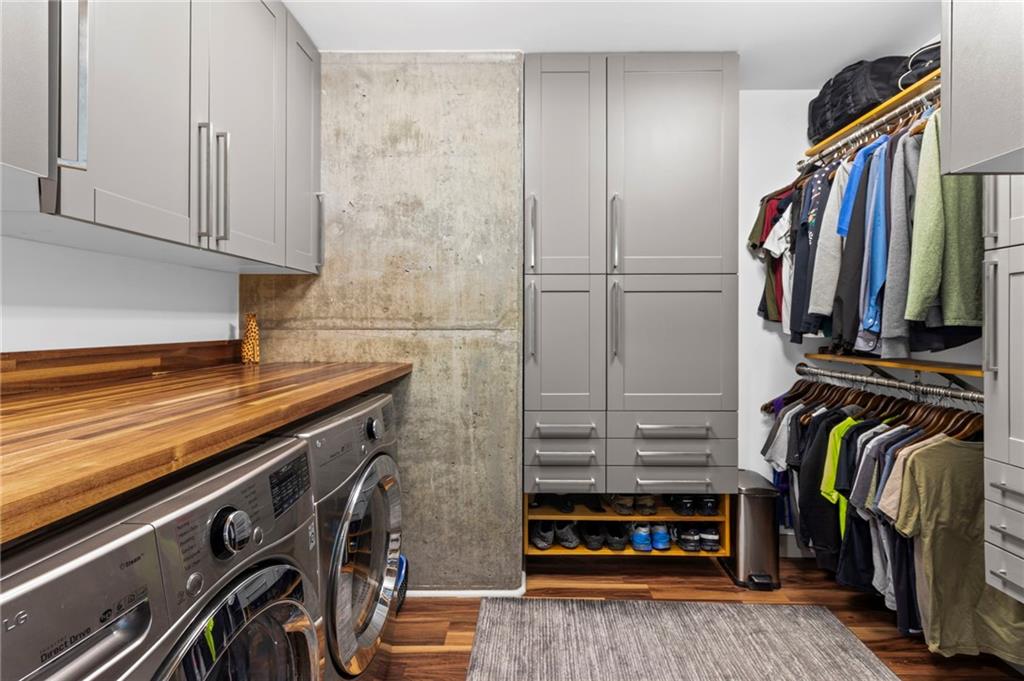 860 Peachtree Street NE Unit 1712