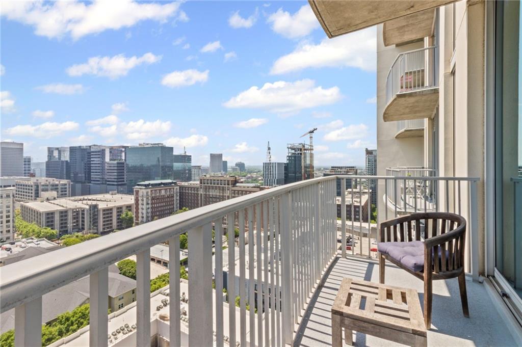 860 Peachtree Street NE Unit 1712