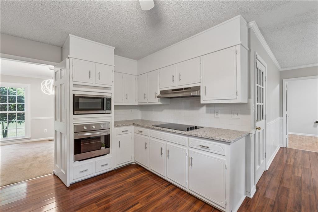 745 Greenvine Place