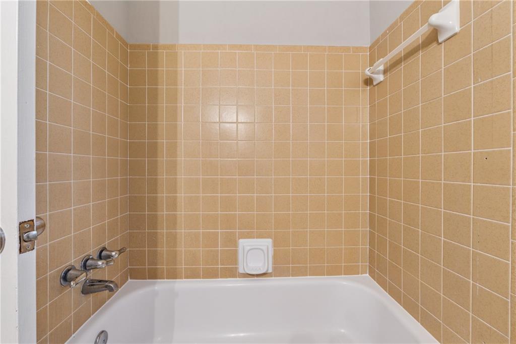 745 Greenvine Place