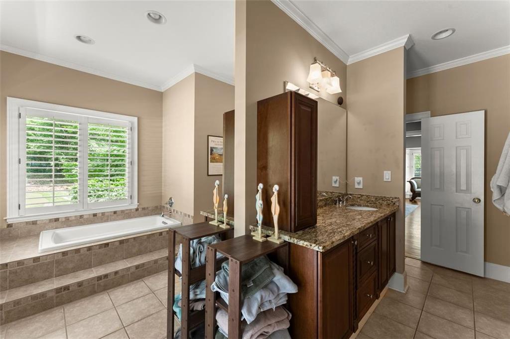 194 Sentinel Place SE
