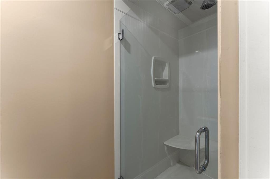 194 Sentinel Place SE