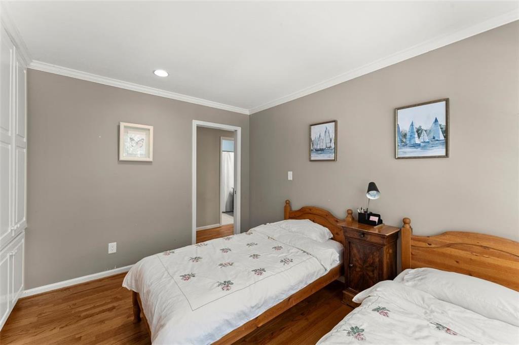 194 Sentinel Place SE
