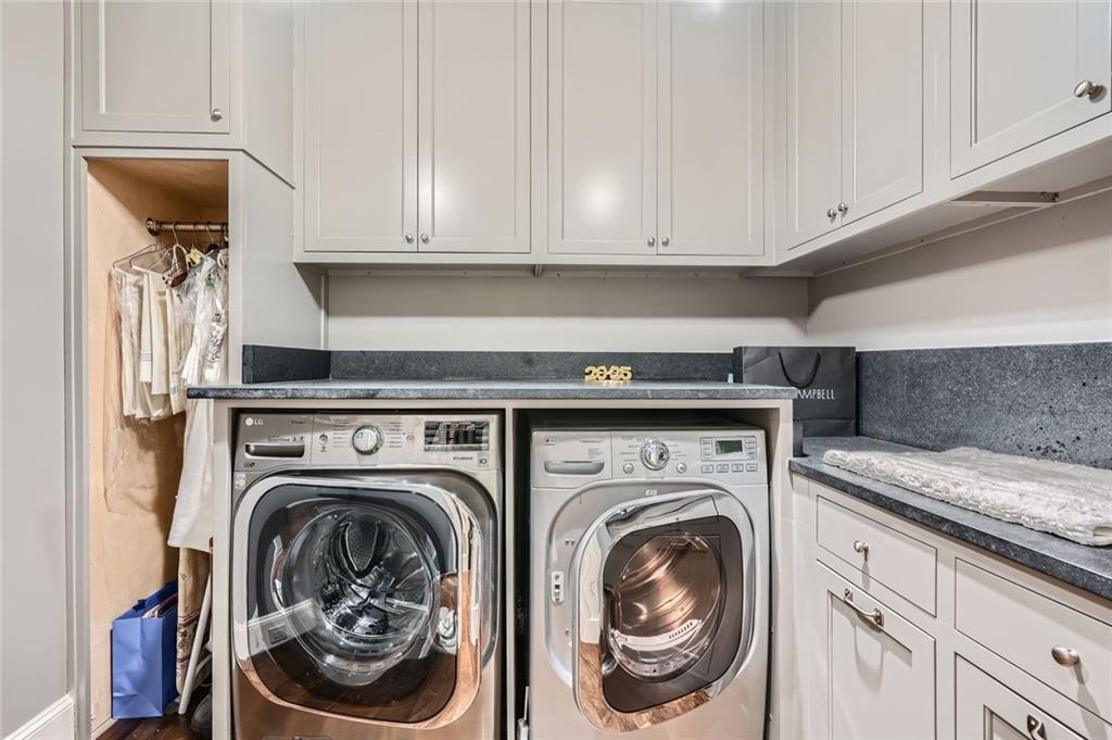 2440 Peachtree Road NW Unit 9