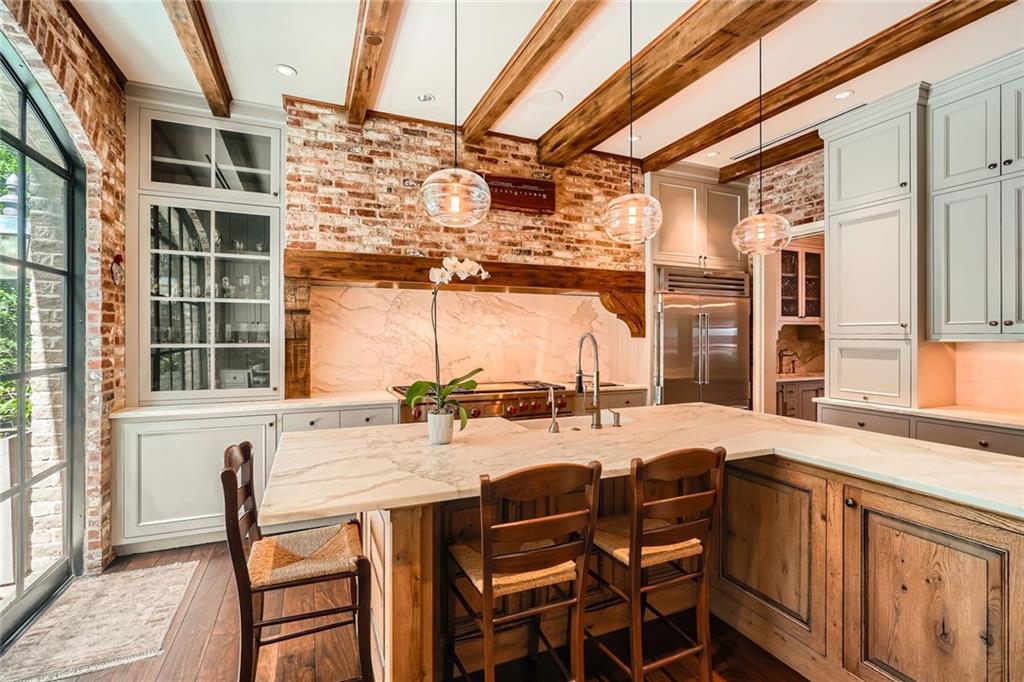 2440 Peachtree Road NW Unit 9