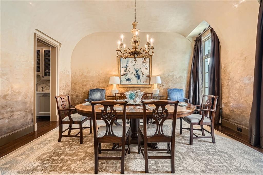 2440 Peachtree Road NW Unit 9