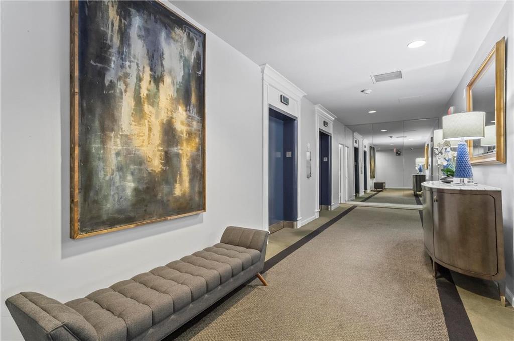 1421 Peachtree Street NE Unit 304