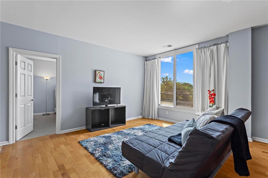 1421 Peachtree Street NE Unit 304