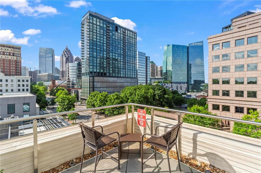 1421 Peachtree Street NE Unit 304