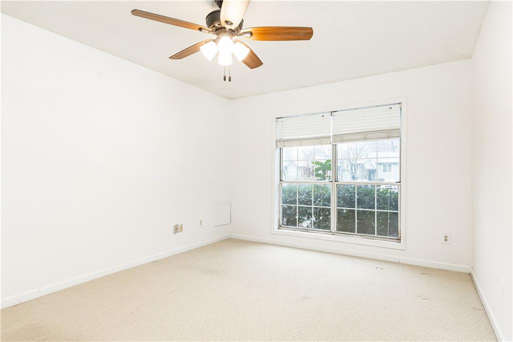 2901 Lenox Way NE Unit 902
