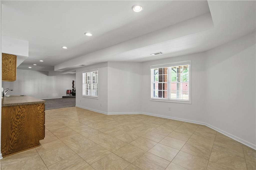 5170 EDGERTON Drive