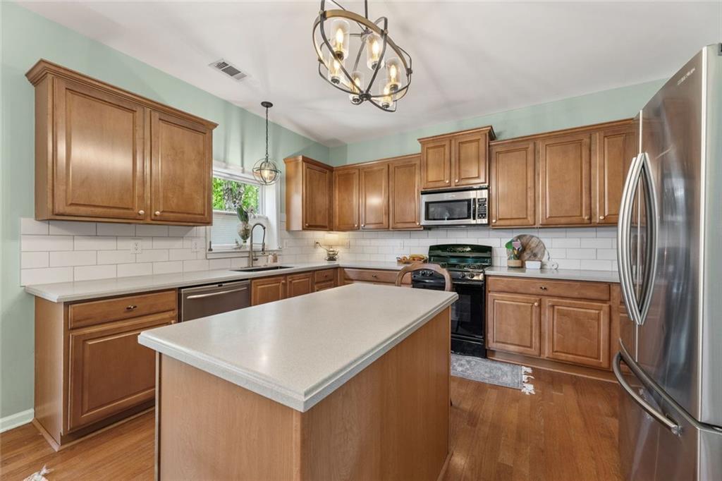 5414 Fieldfreen Drive