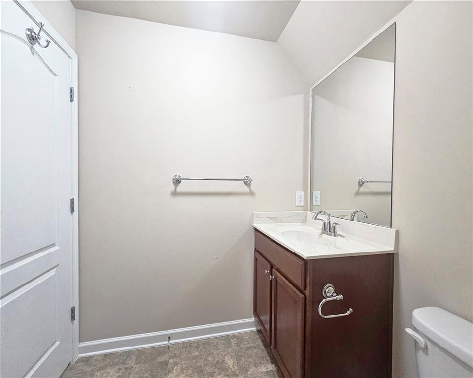 4024 Broadmoor Court SW
