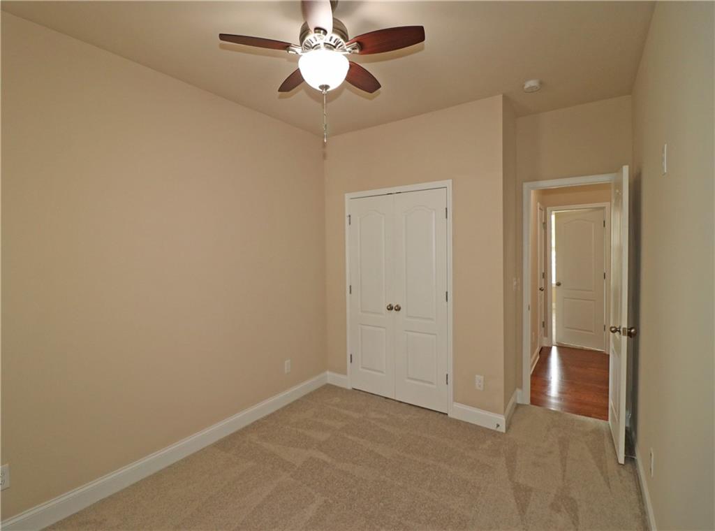 4024 Broadmoor Court SW