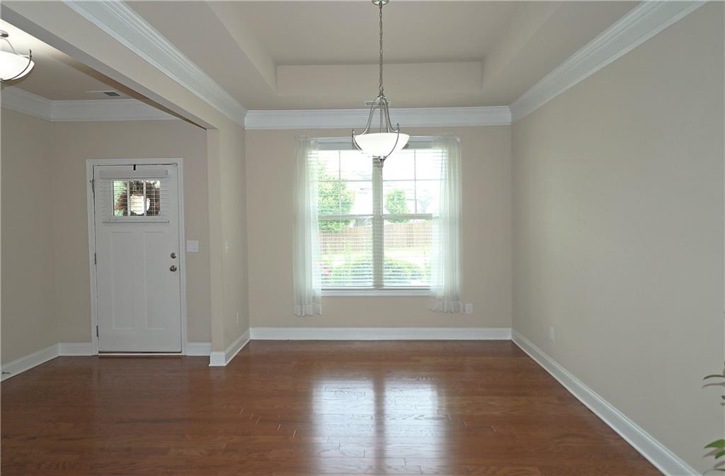 4024 Broadmoor Court SW