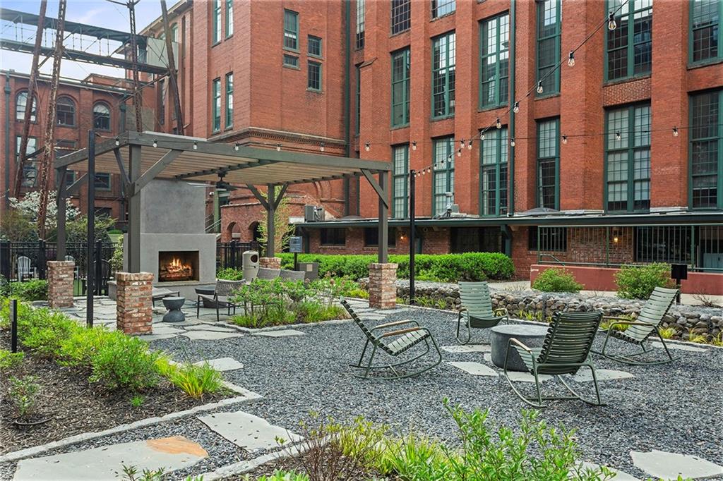 170 Boulevard SE Unit 115E