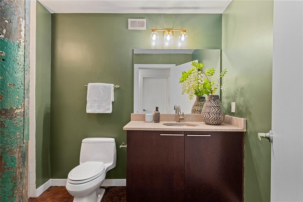 170 Boulevard SE Unit 115E