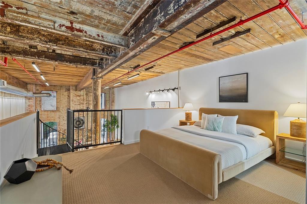170 Boulevard SE Unit 115E