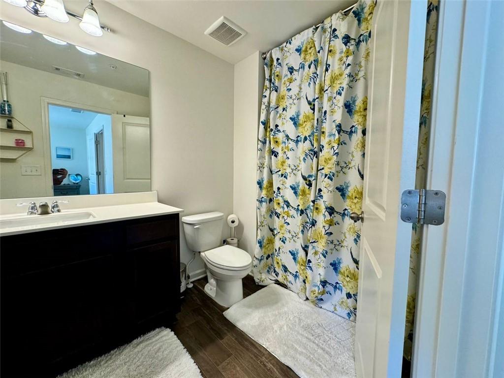 1606 LARKSPUR Trail
