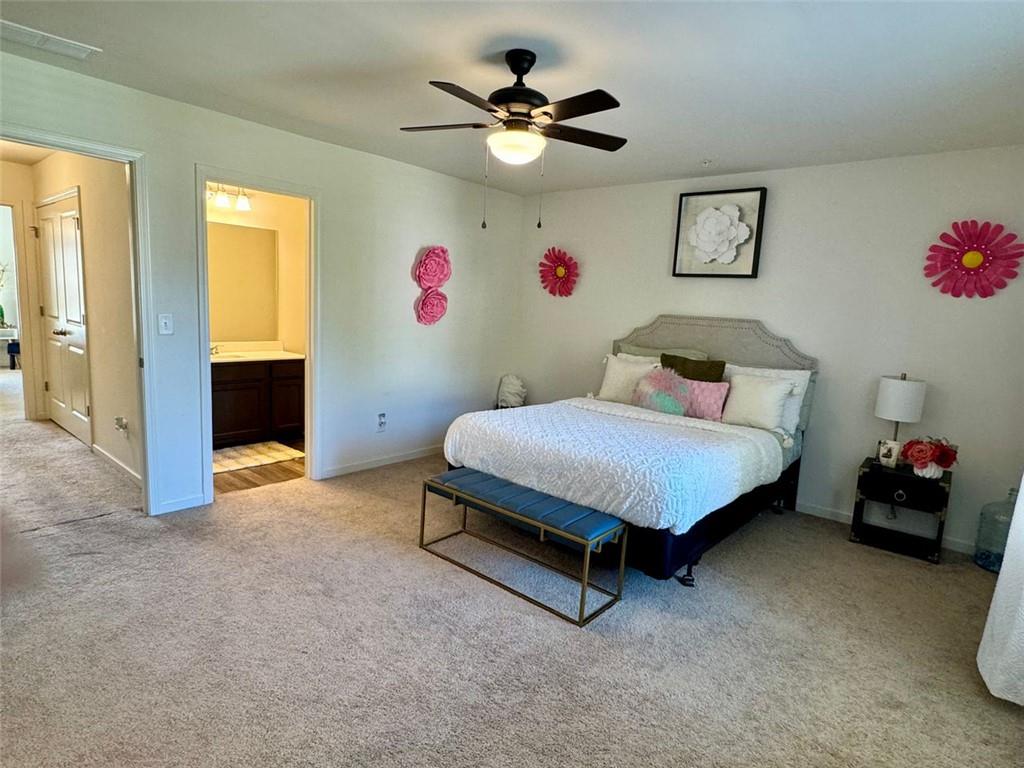 1606 LARKSPUR Trail