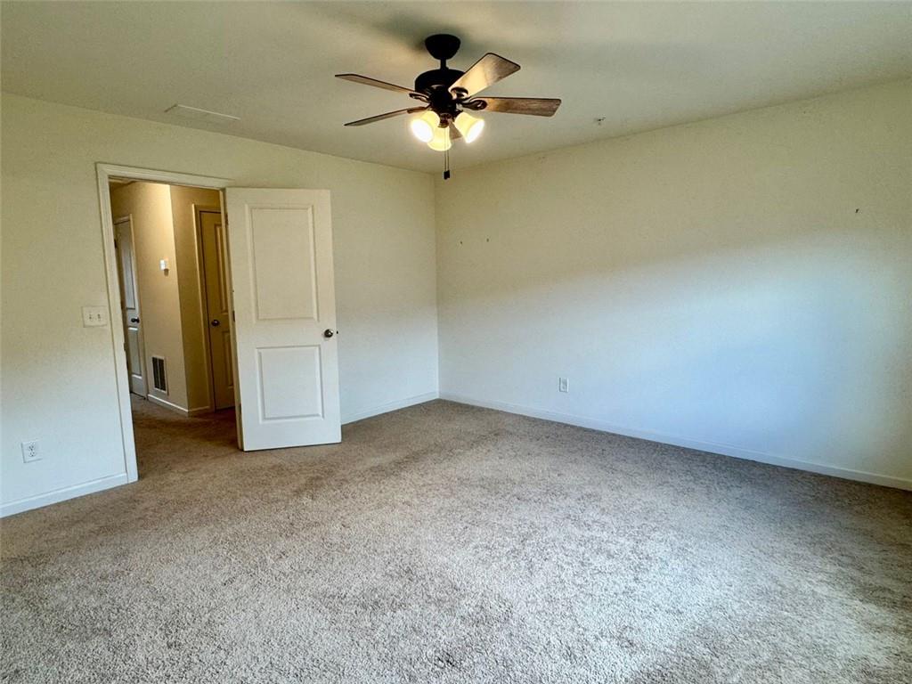 1606 LARKSPUR Trail