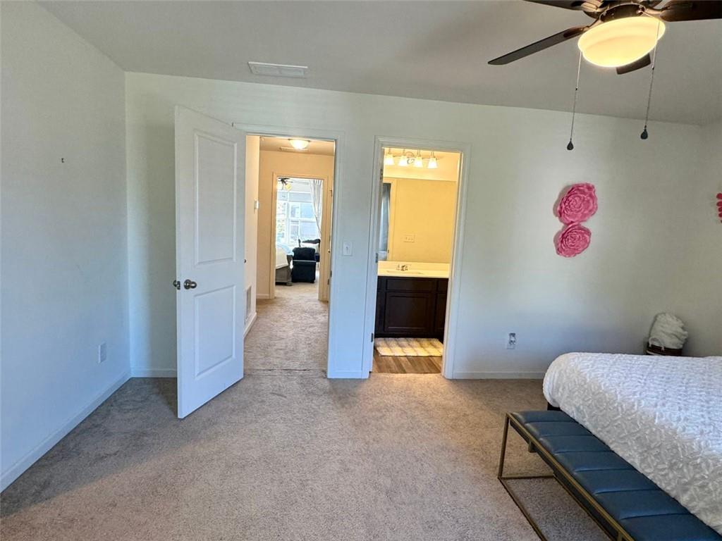 1606 LARKSPUR Trail
