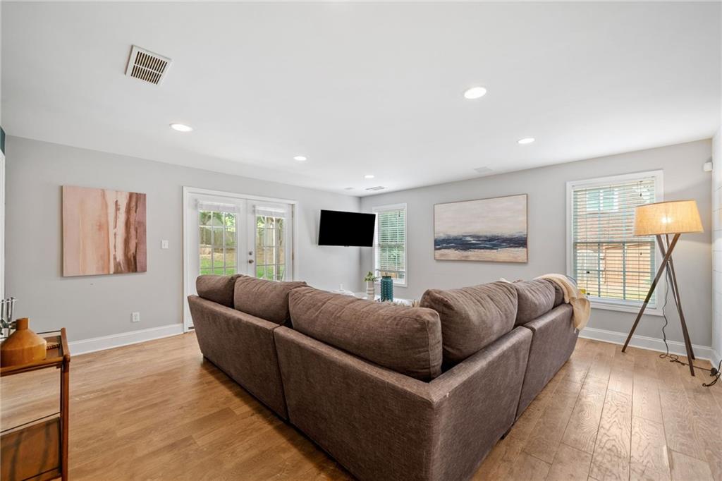 111 Jeffrey Place