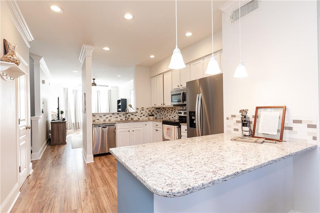 375 Highland Avenue NE Unit 207
