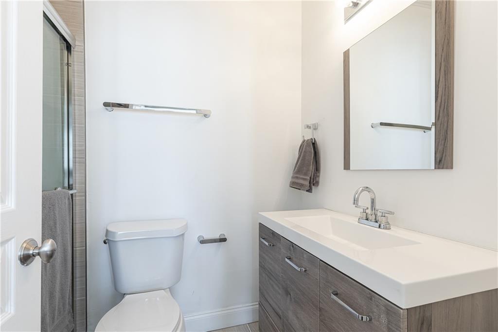 375 Highland Avenue NE Unit 207