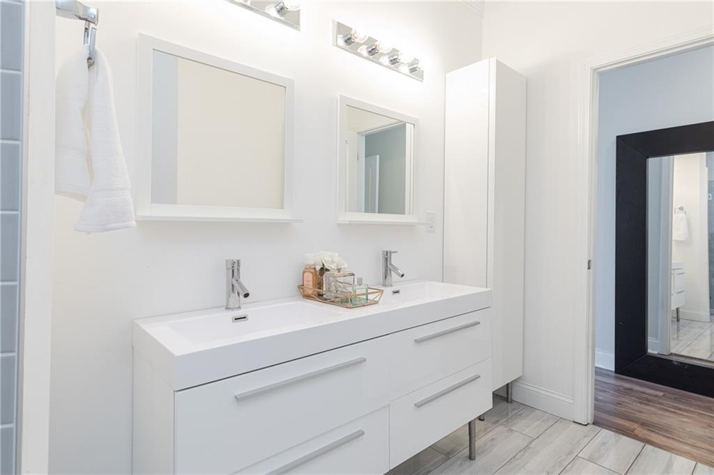 375 Highland Avenue NE Unit 207