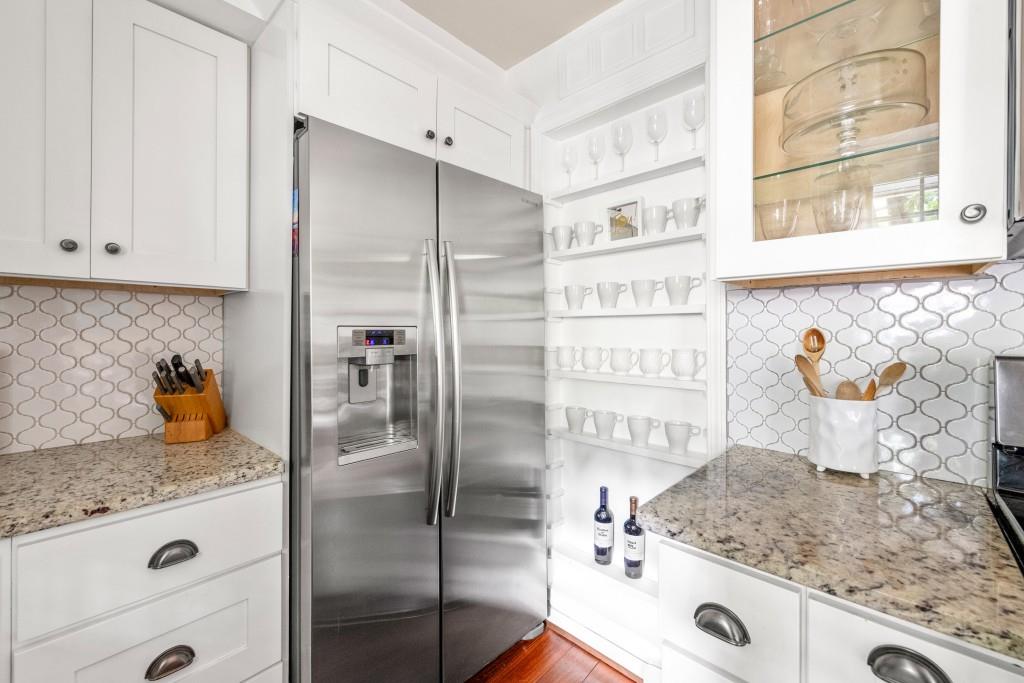 136 Peachtree Memorial Drive NW Unit NH4