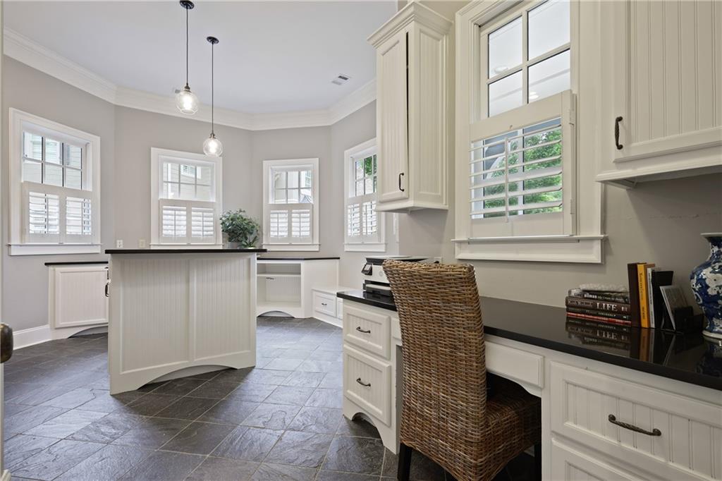 5119 Greythorne Lane