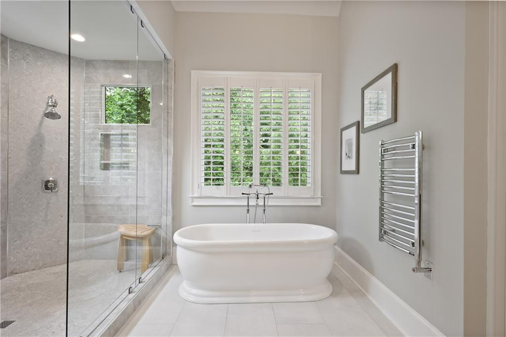 5119 Greythorne Lane