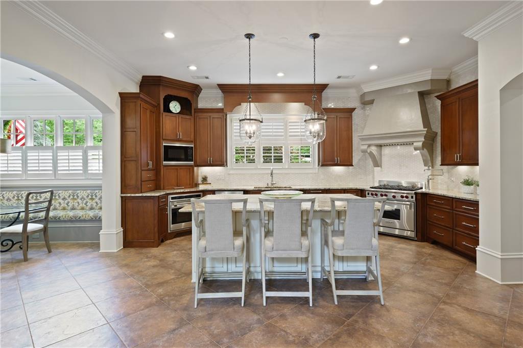 5119 Greythorne Lane