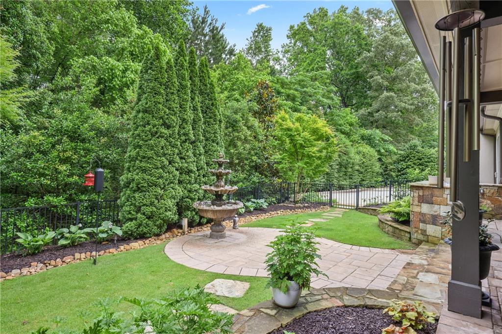 5119 Greythorne Lane