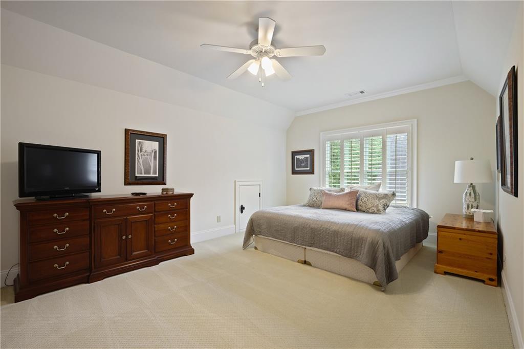 5119 Greythorne Lane